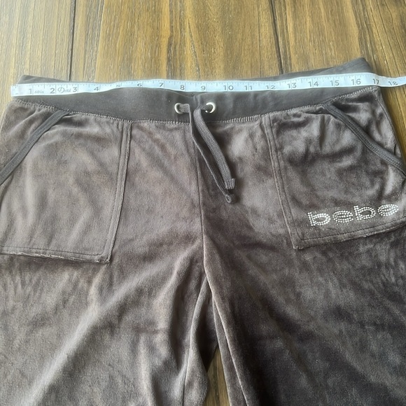Bebe,  Velvet Joggers, Y2L 90’s sweatpants Low Rise Flare Bebe Gray  XL - Picture 16 of 17